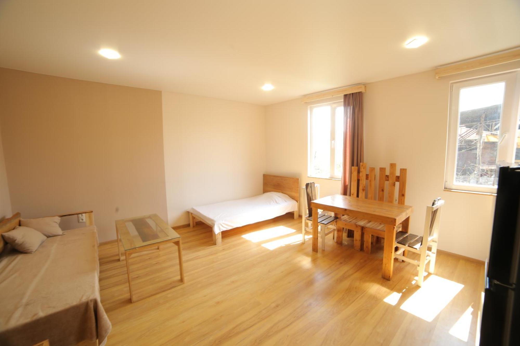 "Stairs"Guest House Jerevan Buitenkant foto